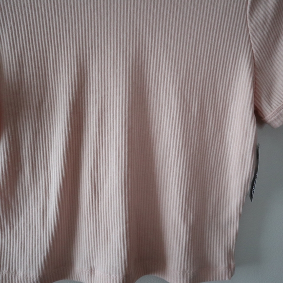 NWT Pink Ribbed Crop Top T-Shirt - Ardene - Picture 5 of 6